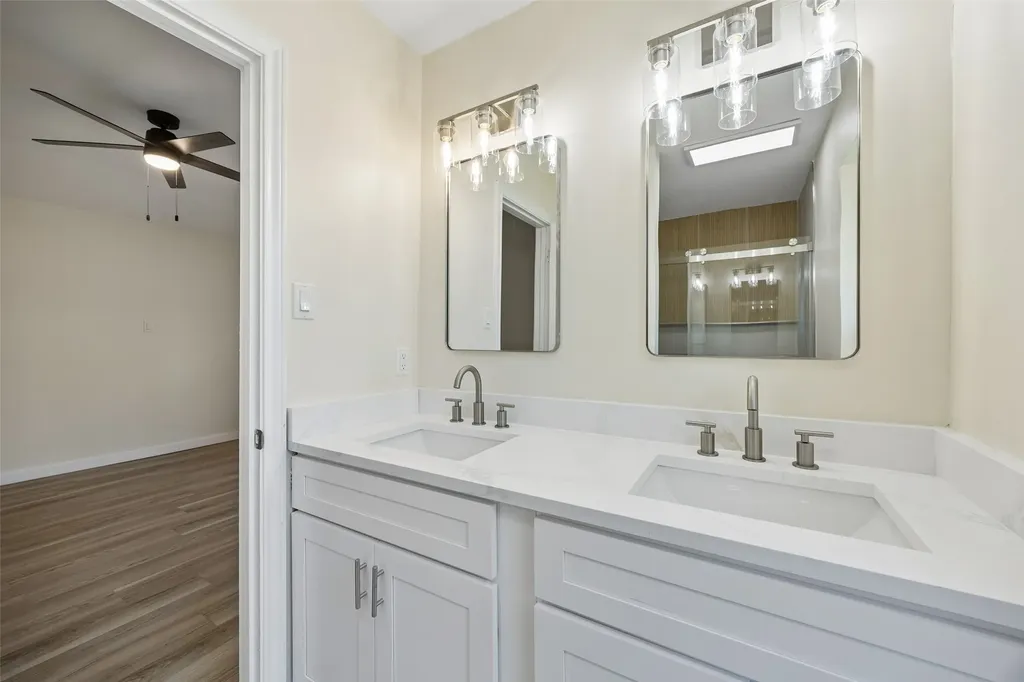 2035 Sancerre Lane Carrollton TX 75007
