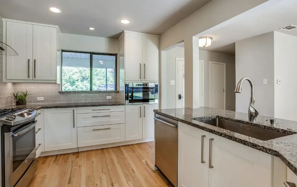 203 Leda Drive Dallas TX 75218