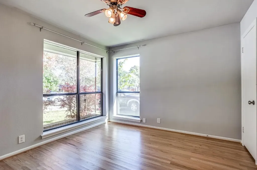 203 Leda Drive Dallas TX 75218