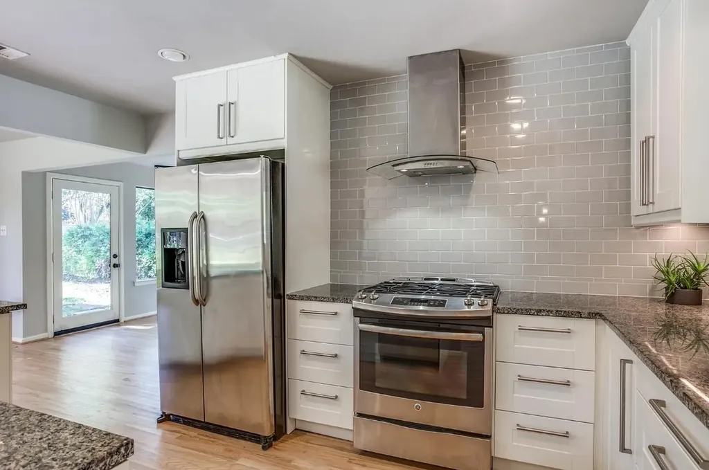 203 Leda Drive Dallas TX 75218