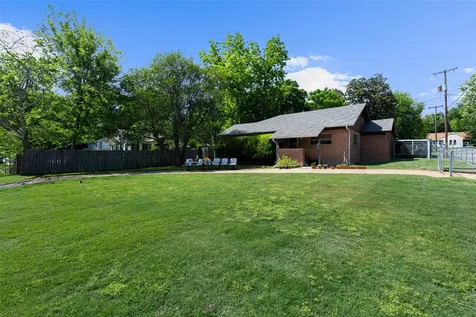 500 W Marshall Avenue Gladewater TX 75647