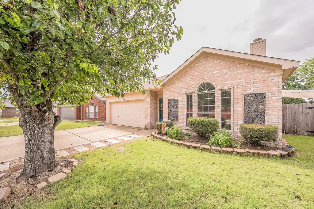 4408 Park Creek Court Fort Worth TX 76137