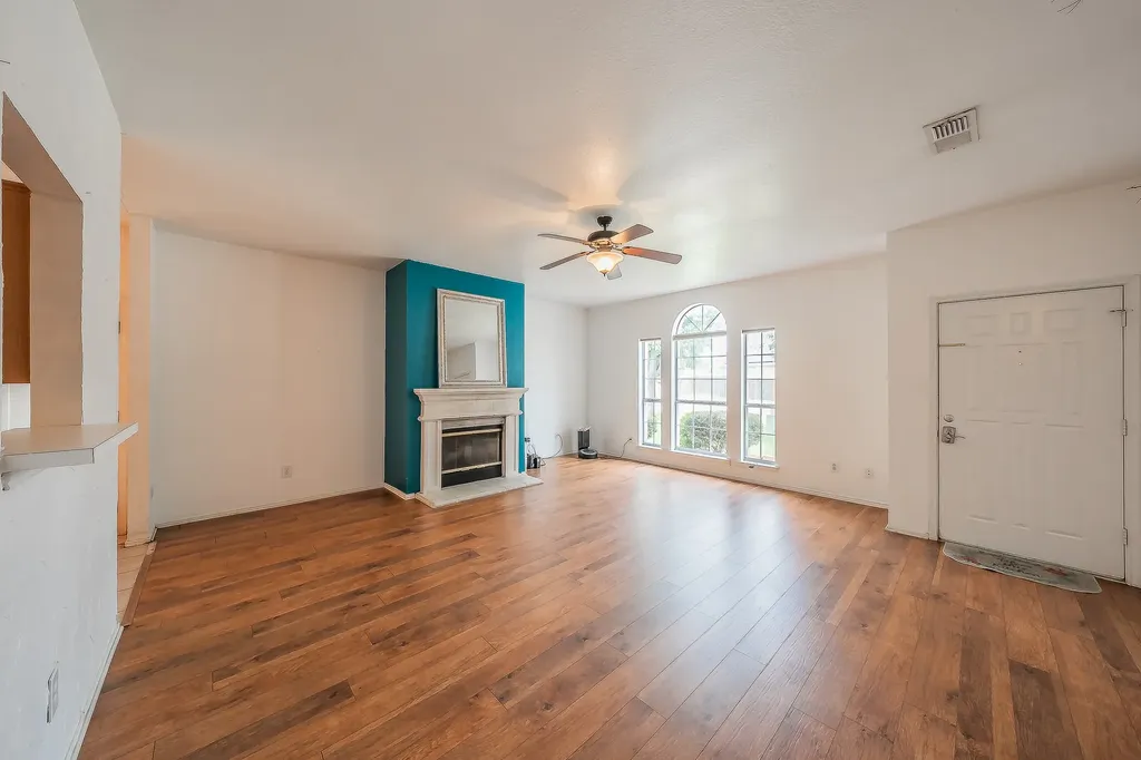 4408 Park Creek Court Fort Worth TX 76137