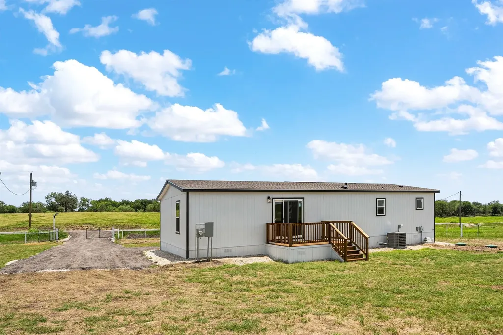 709 Alfonso Drive Corsicana TX 75110