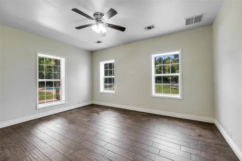 2455 An County Road 453 Palestine TX 75803