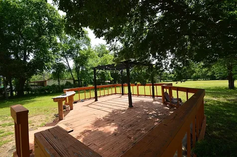 5913 Farm Road 1528 Klondike TX 75448
