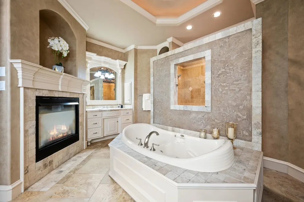 1908 Stratton Court Colleyville TX 76034