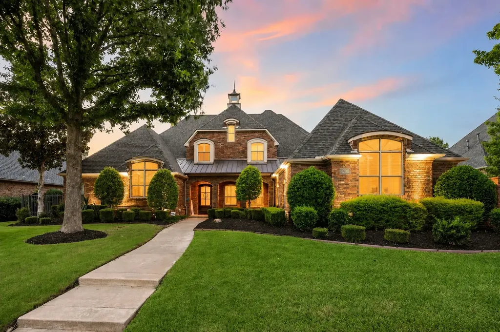 1908 Stratton Court Colleyville TX 76034