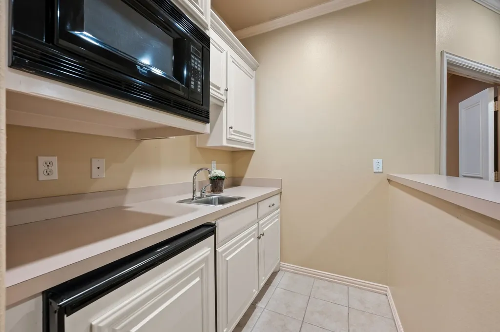 1908 Stratton Court Colleyville TX 76034