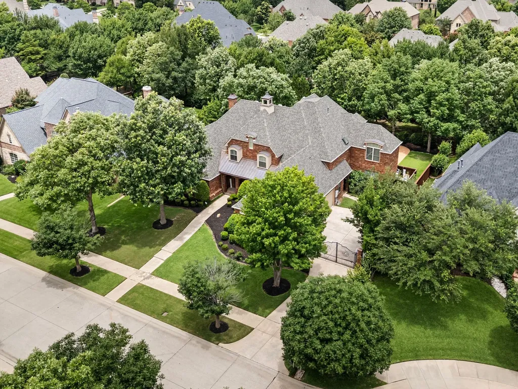 1908 Stratton Court Colleyville TX 76034