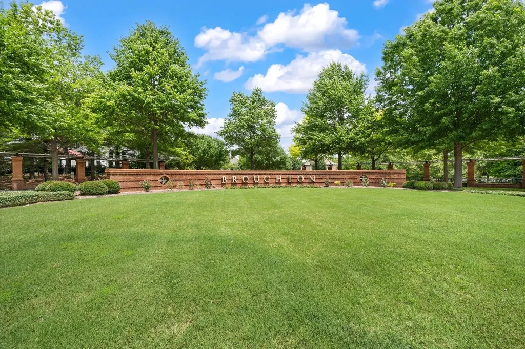 1908 Stratton Court Colleyville TX 76034