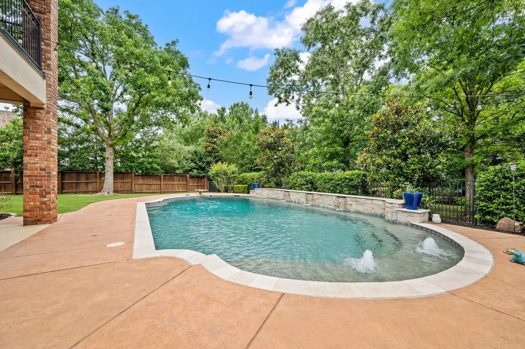 1908 Stratton Court Colleyville TX 76034