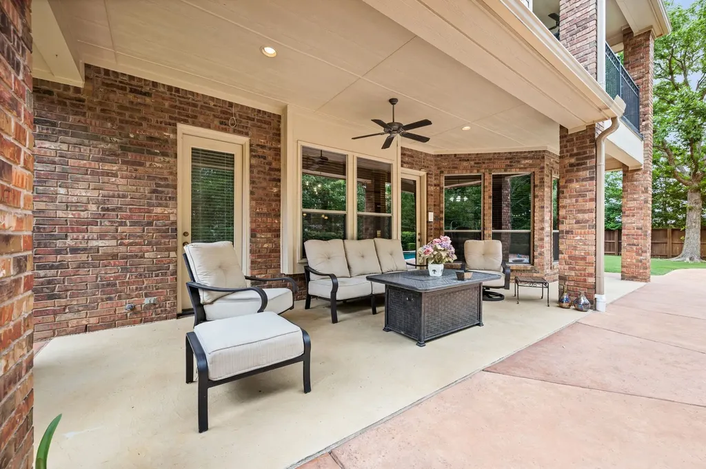 1908 Stratton Court Colleyville TX 76034