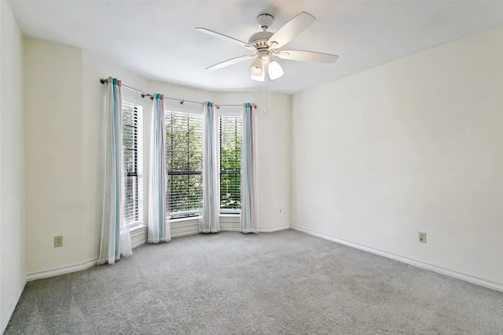 18653 Vista Del Sol Dallas TX 75287