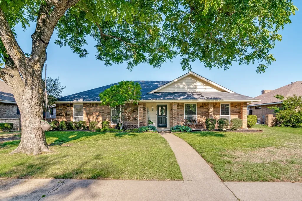 2309 Woodrow Way Rowlett TX 75088