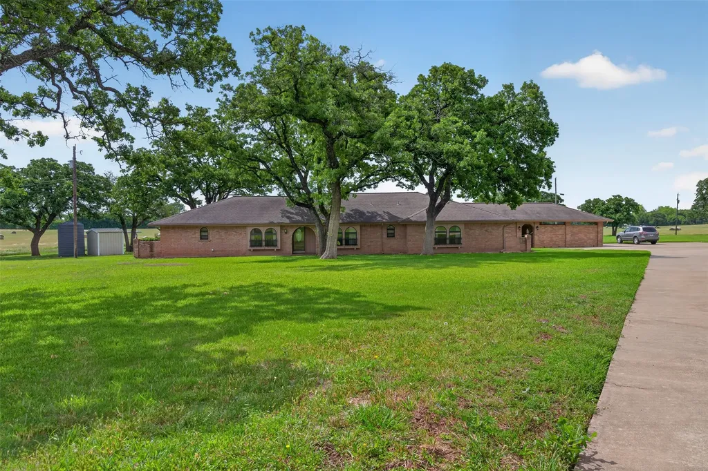 5309 Burleson Oaks Drive Burleson TX 76028