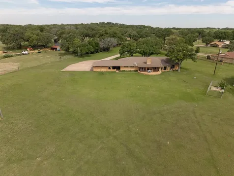 5309 Burleson Oaks Drive Burleson TX 76028