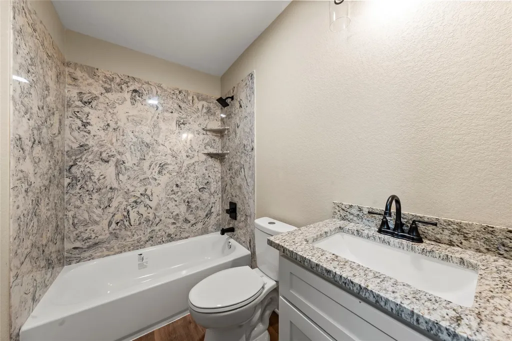 1909 Columbia Street Waco TX 76711