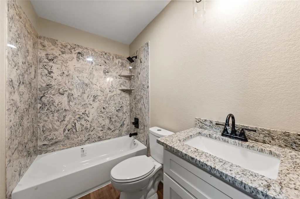 1909 Columbia Street Waco TX 76711