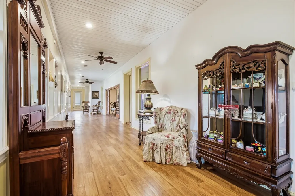 28966 Us Highway 377 Gordonville TX 76245