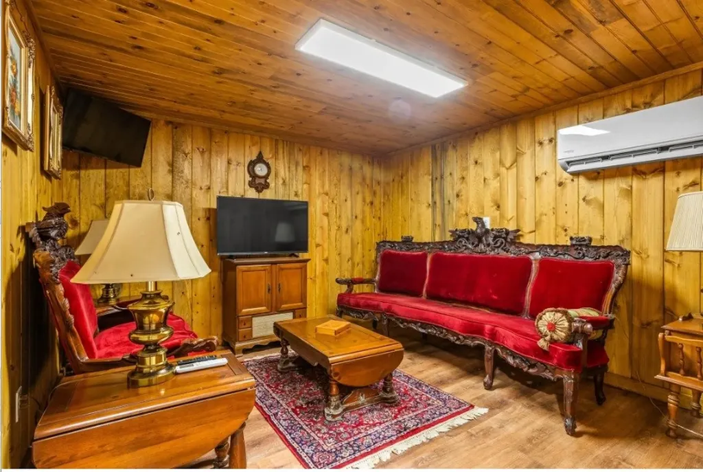 28966 Us Highway 377 Gordonville TX 76245