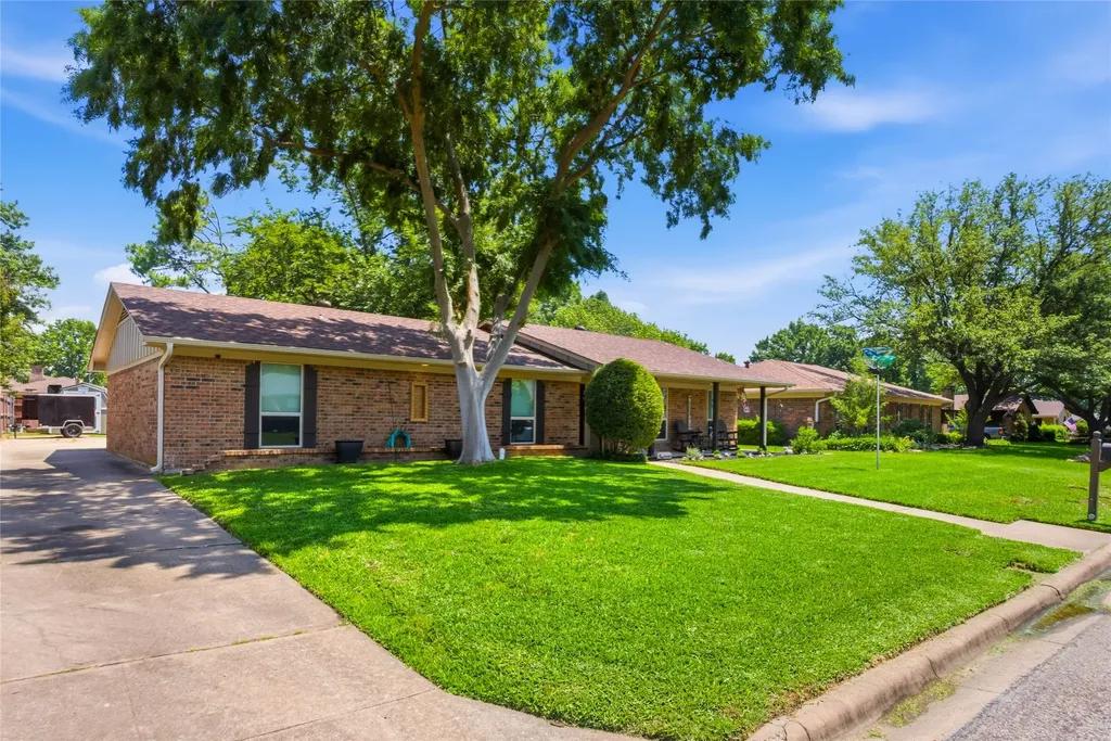 3009 Mimosa Drive Sherman TX 75092
