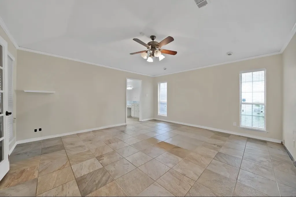 1122 Chimneyrock Trail Garland TX 75043