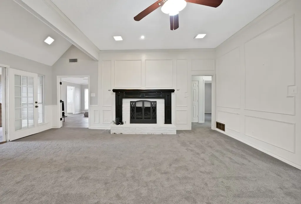 1122 Chimneyrock Trail Garland TX 75043
