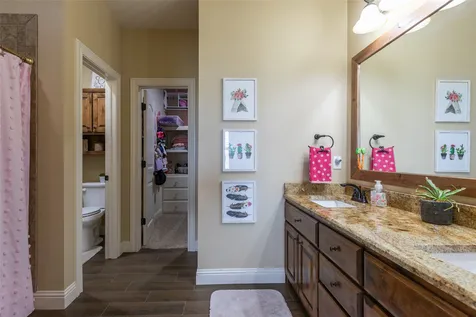 5500 County Road 428 Hawley TX 79525