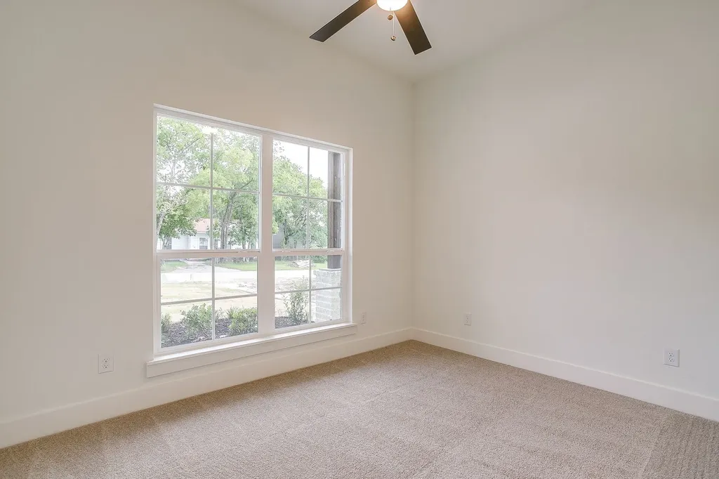 5507 Graham Street Sansom Park TX 76114
