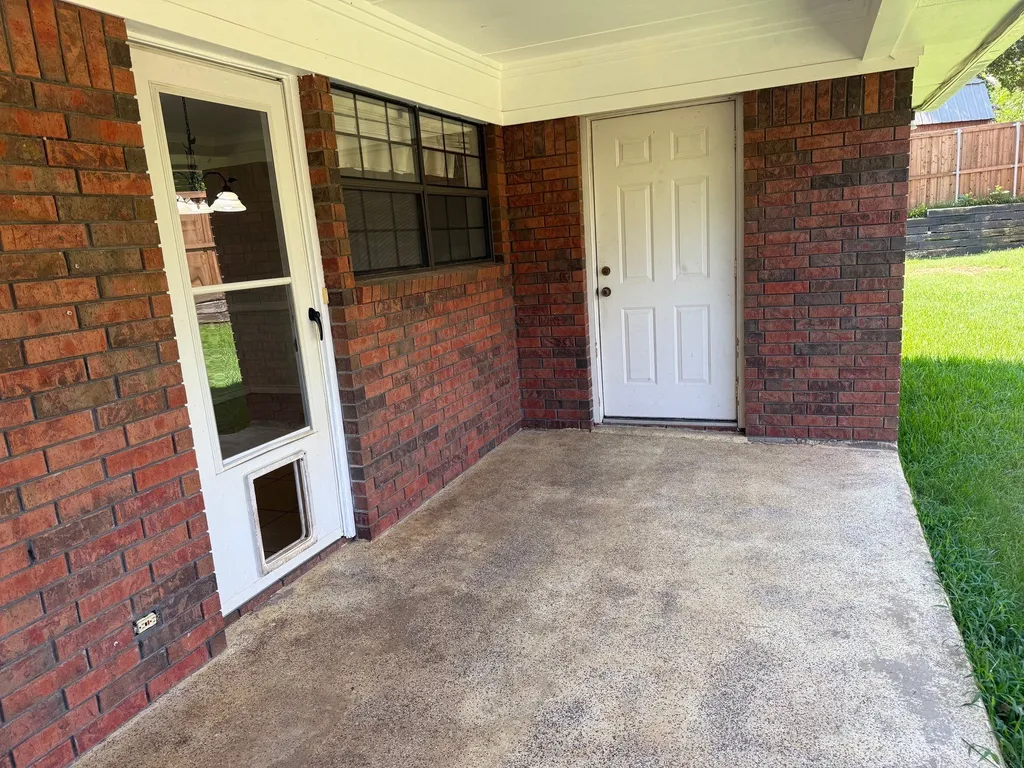 314 Trollinger Street Whitesboro TX 76273