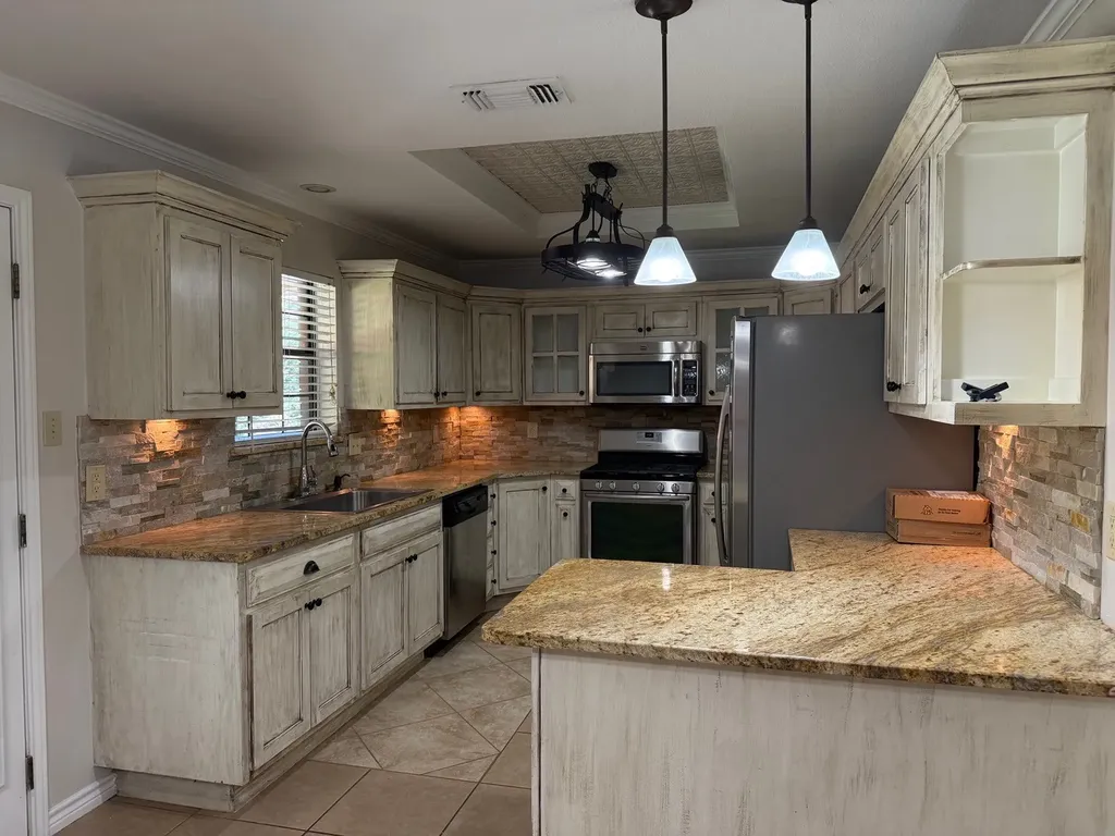 314 Trollinger Street Whitesboro TX 76273