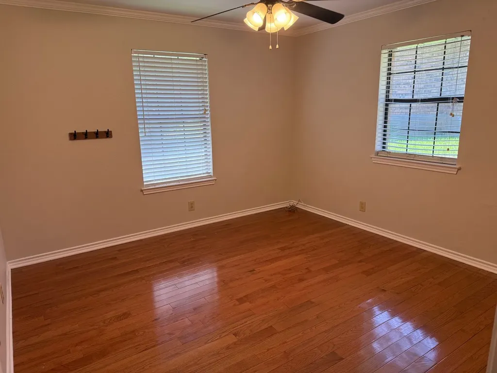 314 Trollinger Street Whitesboro TX 76273