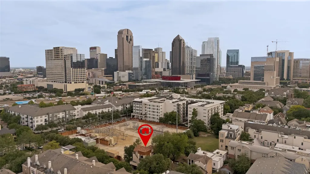 2203 Allen Street Dallas TX 75204