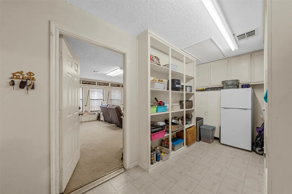 10011 Lost Oak Ridge Drive Woodway TX 76712