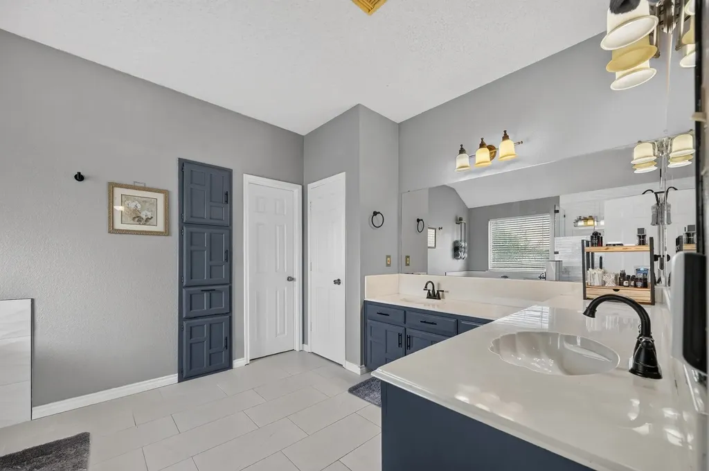 8413 Linda Vista Court Rowlett TX 75088