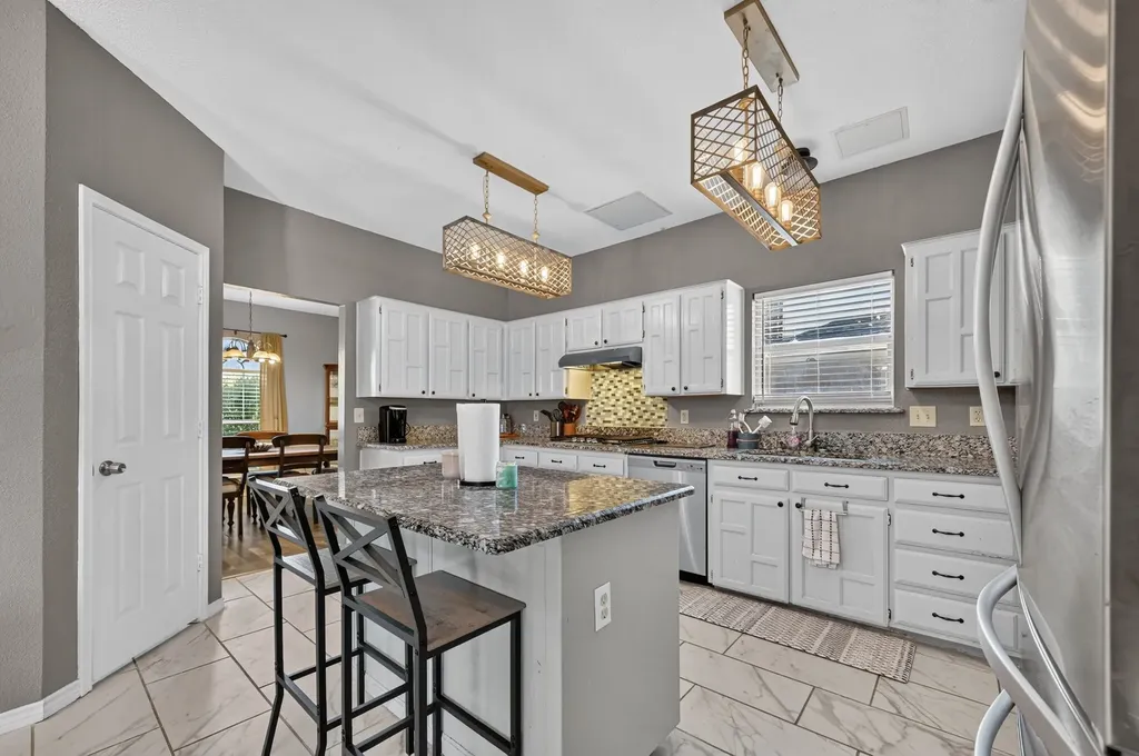 8413 Linda Vista Court Rowlett TX 75088