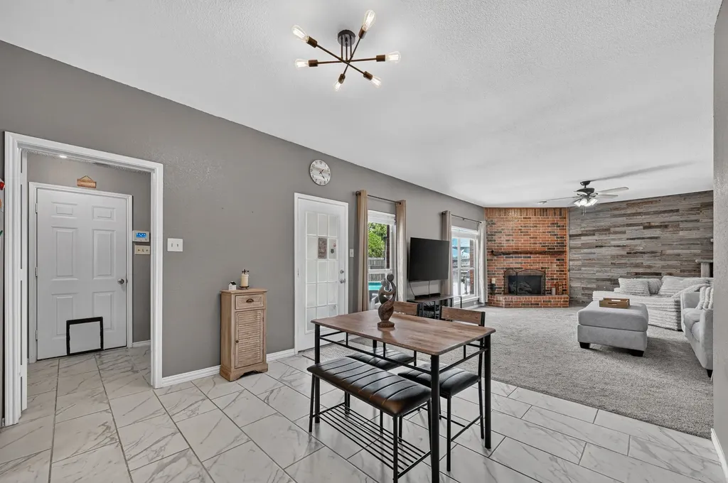 8413 Linda Vista Court Rowlett TX 75088