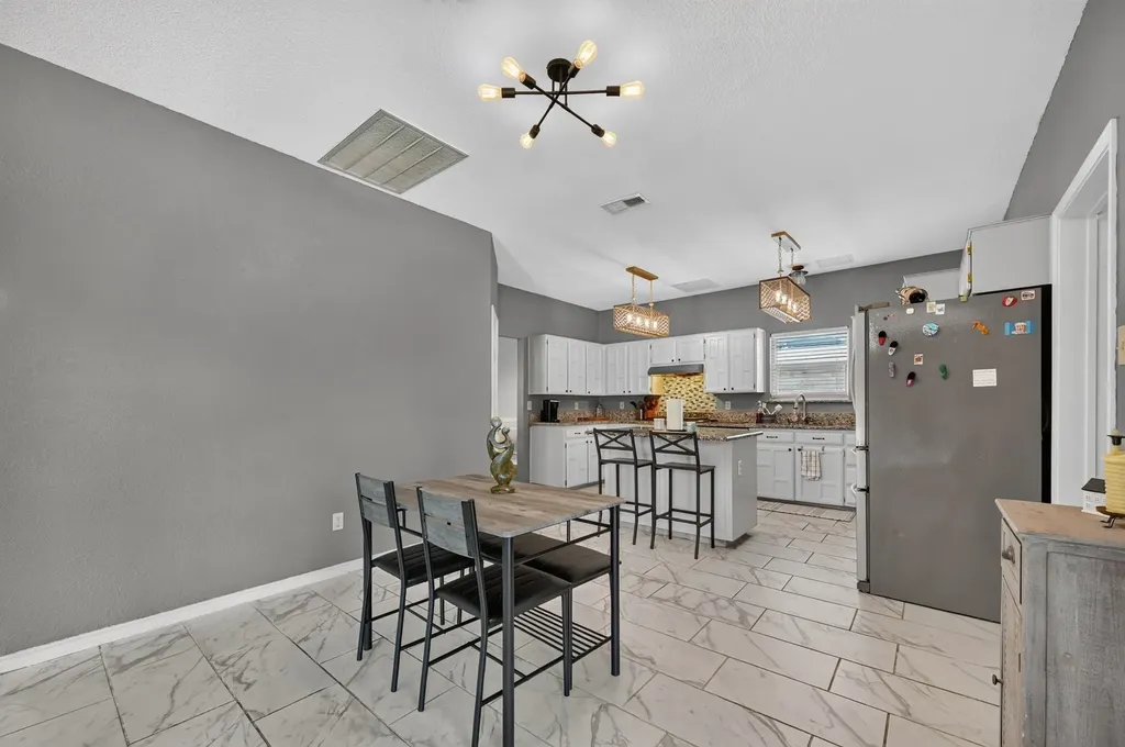 8413 Linda Vista Court Rowlett TX 75088
