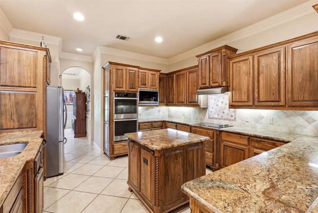 3900 Estancia Way Fort Worth TX 76108