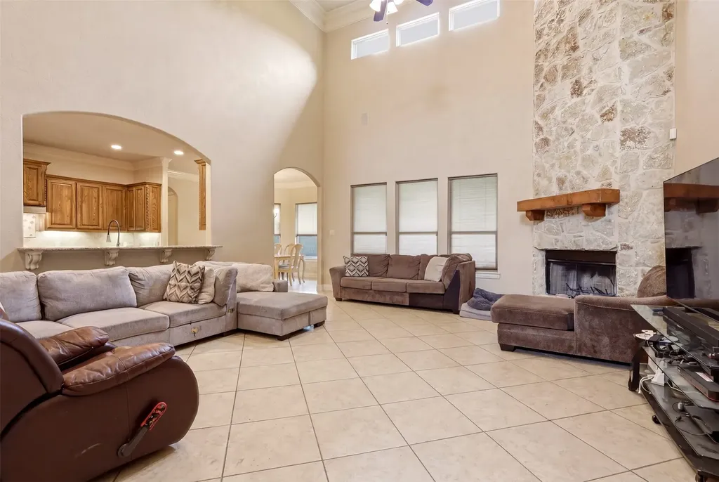 3900 Estancia Way Fort Worth TX 76108