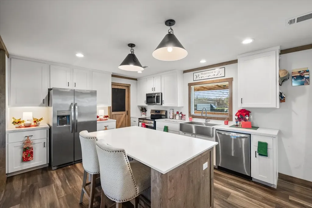 16857 Fm 639 E Purdon TX 76679