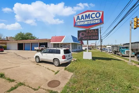 318 S Industrial Boulevard Euless TX 76040