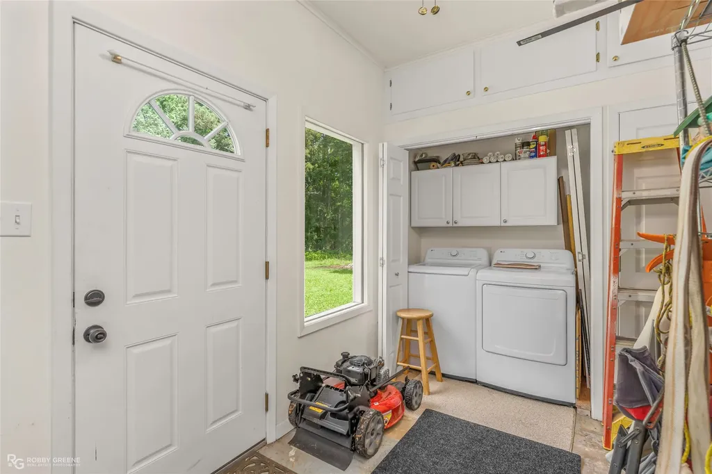 3307 Highway 521 Haynesville LA 71038