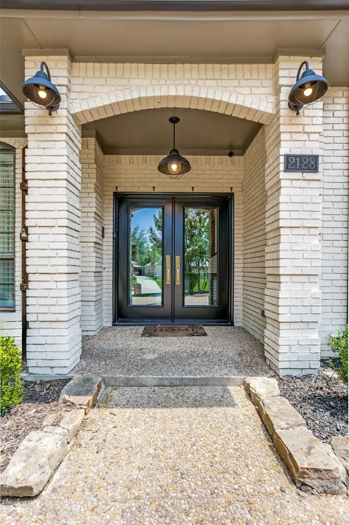 2128 Mcdaniel Circle Plano TX 75075