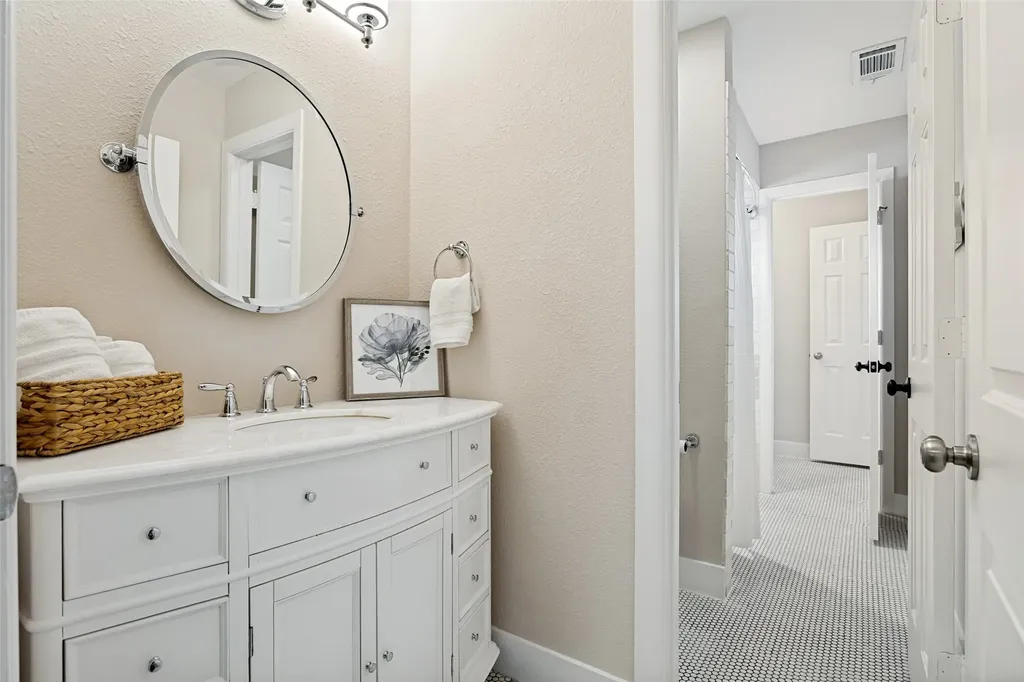 2128 Mcdaniel Circle Plano TX 75075