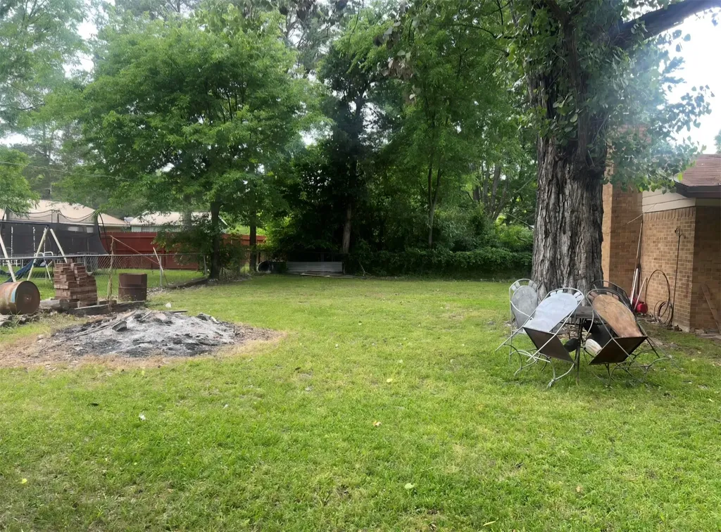 440 S Bois D Arc Street Blossom TX 75416