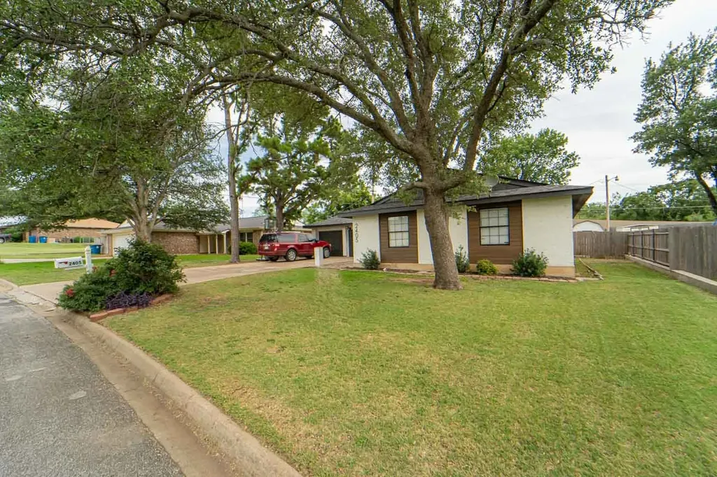 2405 Sha Lane Breckenridge TX 76424