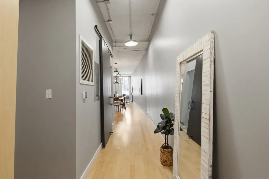 1122 Jackson Street Dallas TX 75202