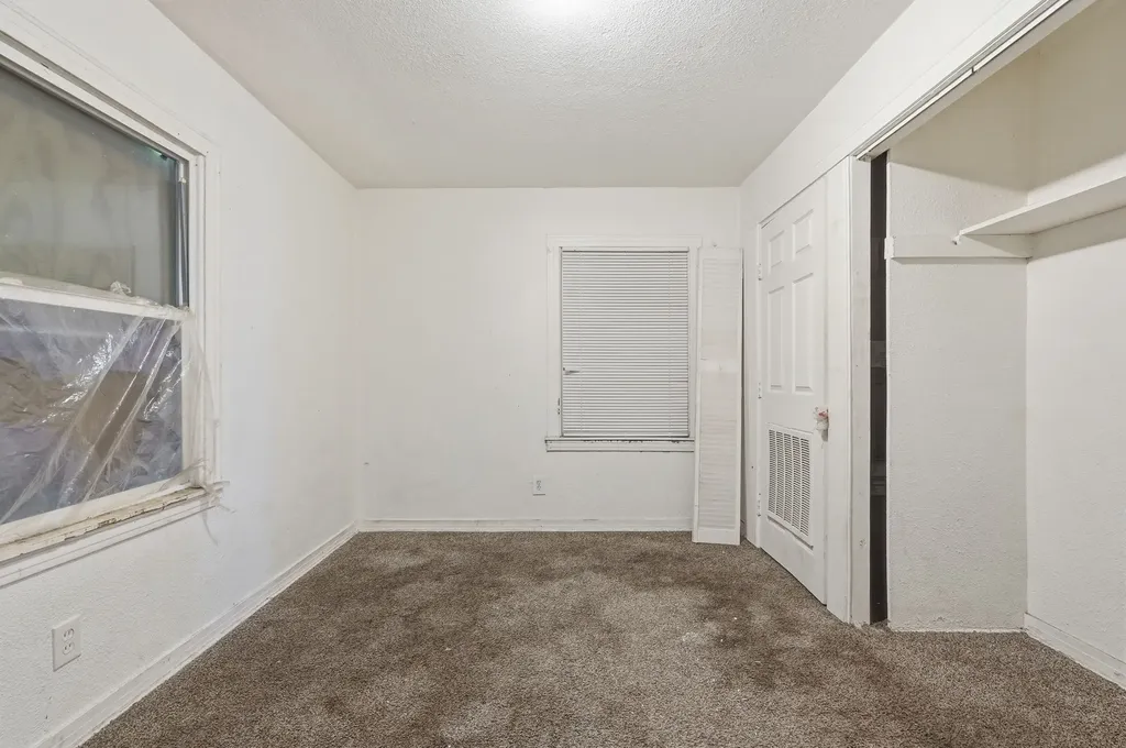 3408 S Hughes Avenue Fort Worth TX 76119